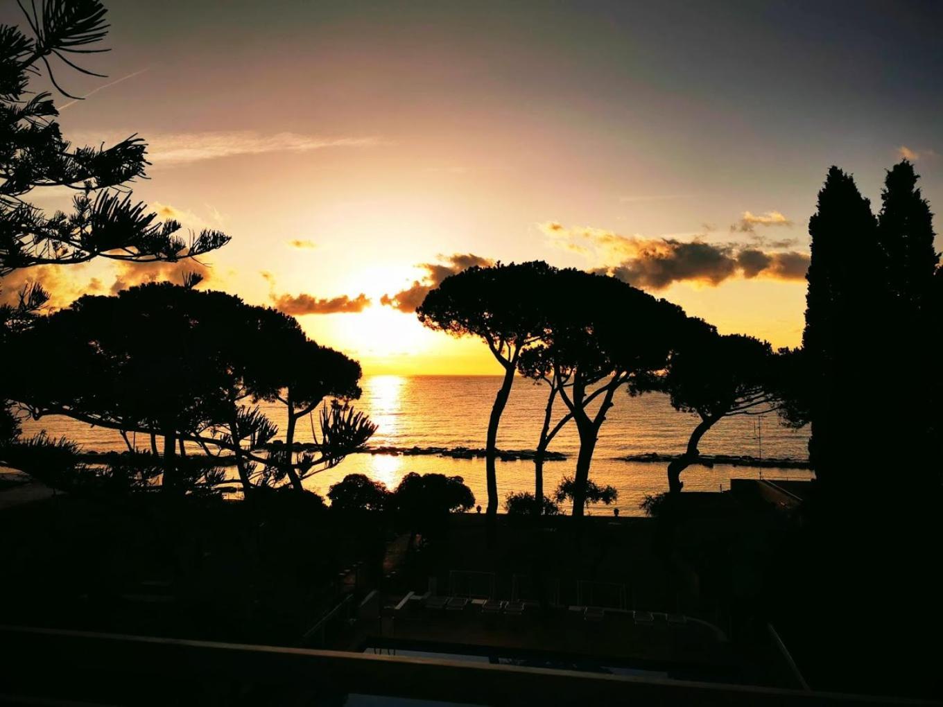 Eden Park Hotel 4*