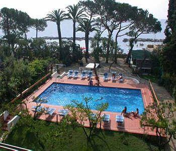 Hotel Eden Park 4*